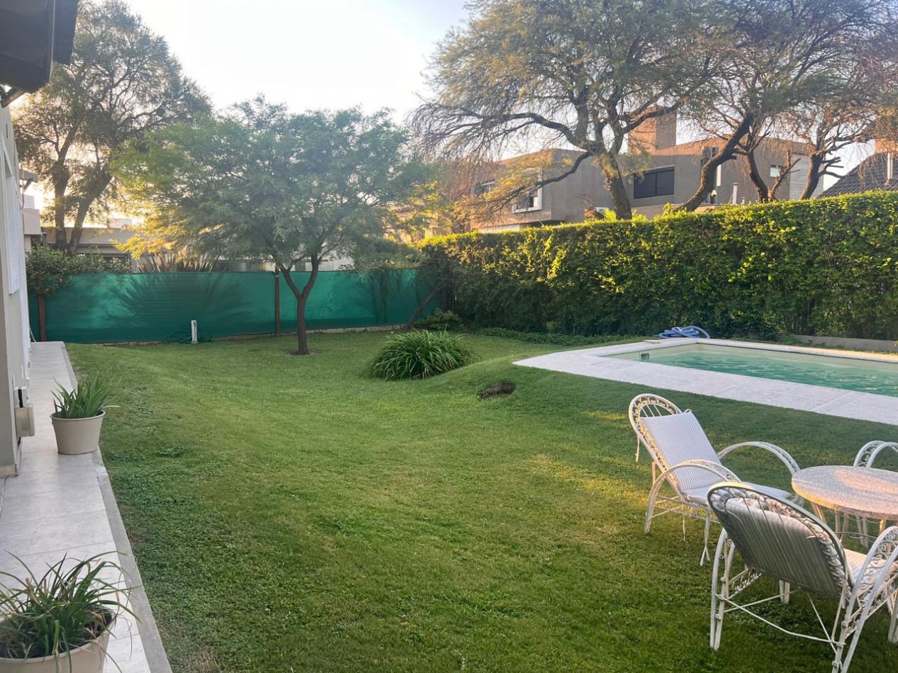 CASA EN VENTA VALLE ESCONDIDO