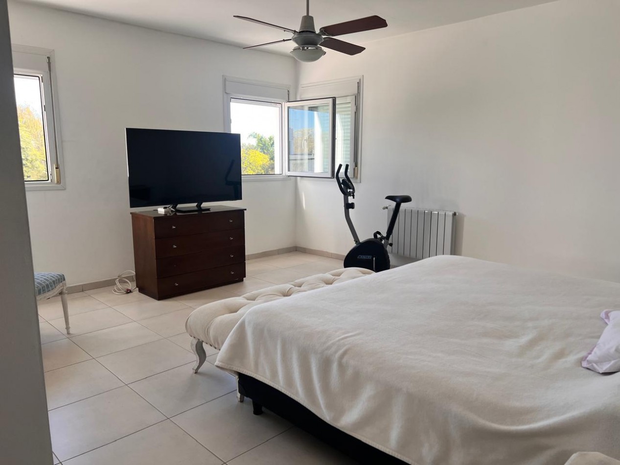 Venta Casa Esquina 