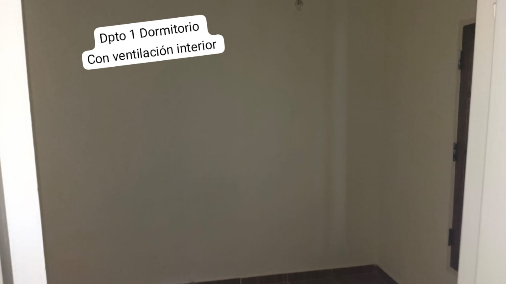 INVERSION UNICA!  2 propiedades al precio de una, Casa + 2 Deptos + 2 depositos y resto estructura semi cerrada p/galpones
