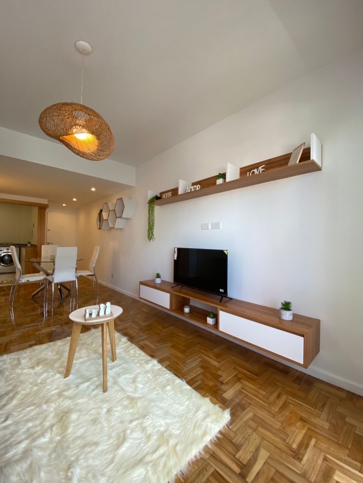 Depto 3 amb con balcon a la calle Colon al 2900 piso 9