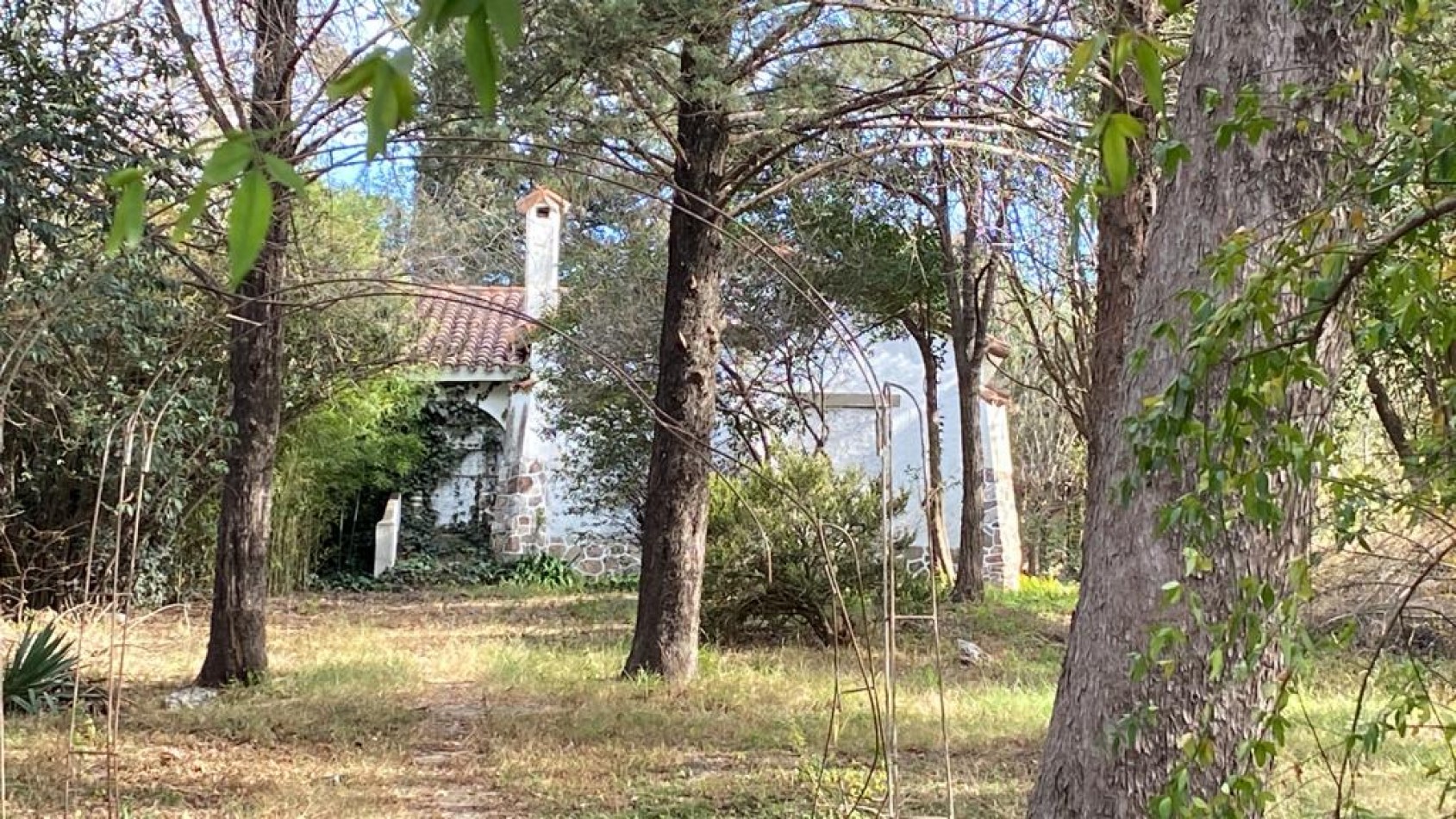 Venta Casa en centro Villa Gral Belgrano a reciclar