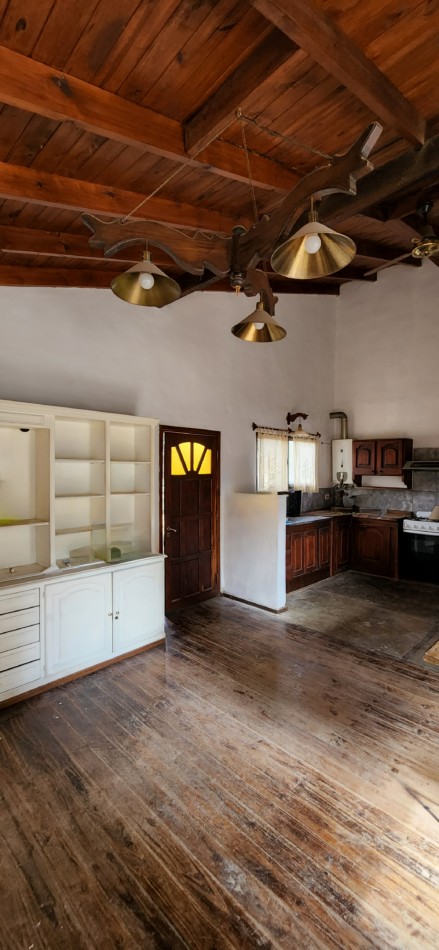 VENTA CASA 3 DORMITORIOS  ZONA CENTRO VILLA GENERAL BELGRANO A 100 MTS DE LA TERMINAL